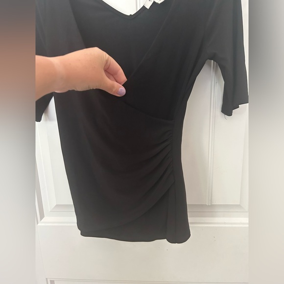 XS White House Black Market Blouse - Picture 2 of 2